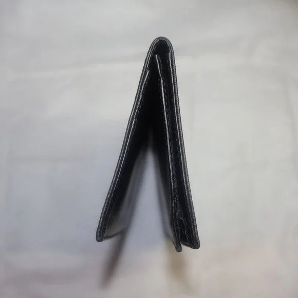 MCM Long Bifold Wallet - Picture 7 of 16